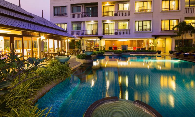 Lasalle Suites Hotel & Residence Бангкок Экстерьер фото