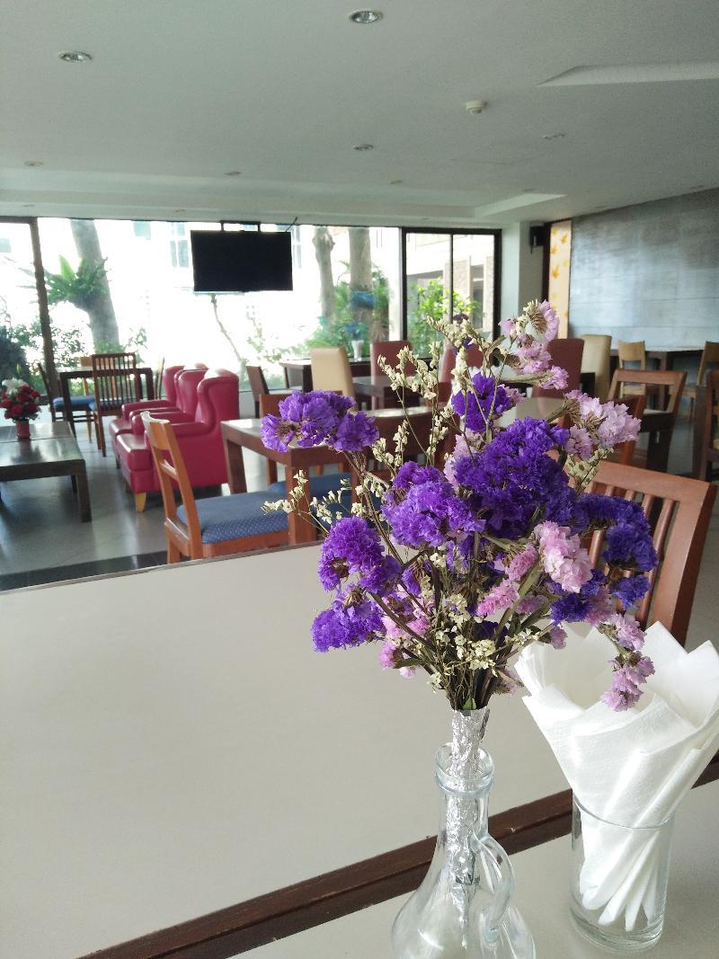 Lasalle Suites Hotel & Residence Бангкок Экстерьер фото