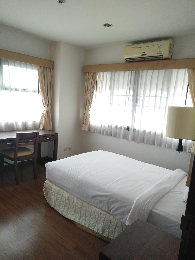 Lasalle Suites Hotel & Residence Бангкок Экстерьер фото